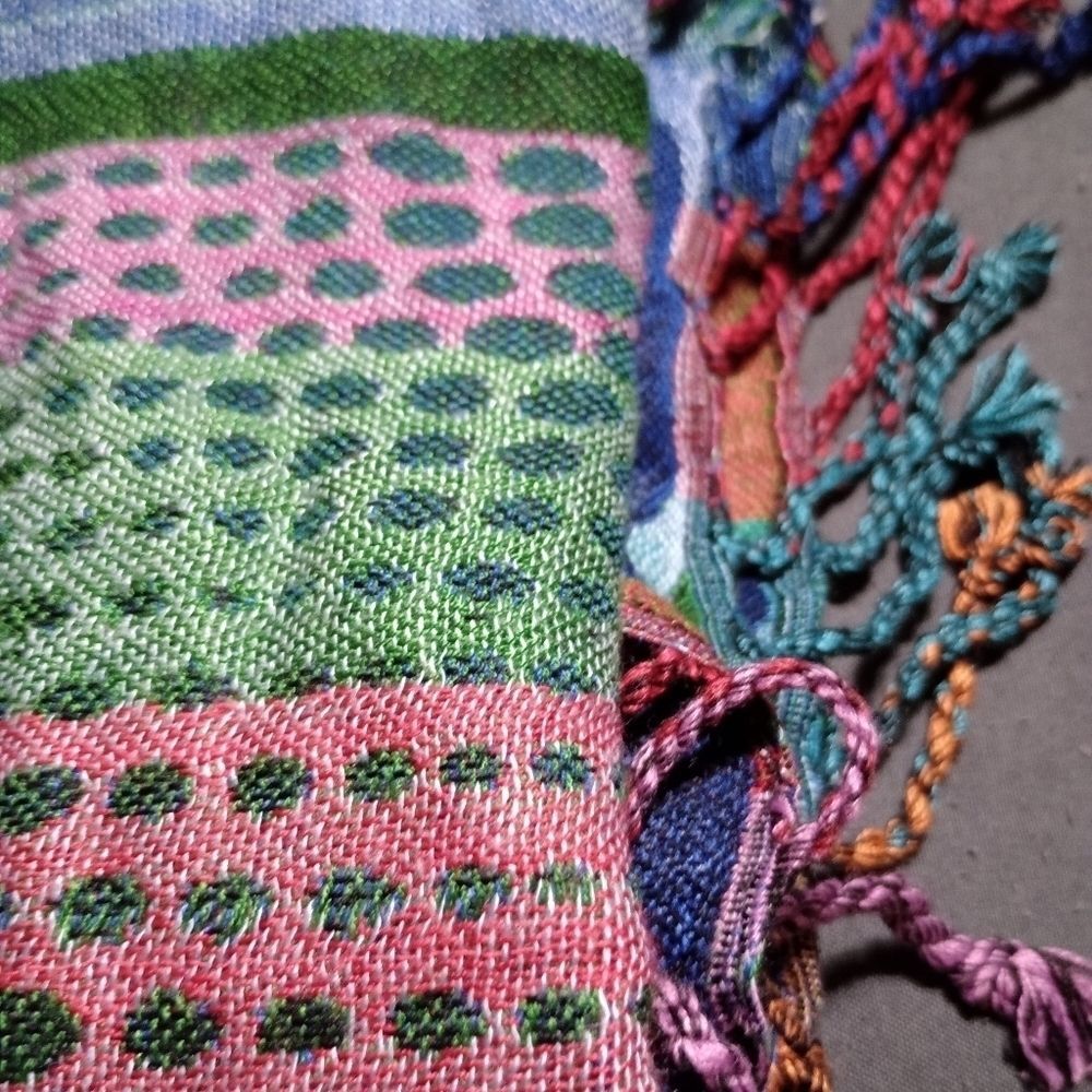 Sacred Threads beautifully made scarf